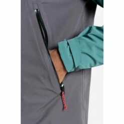 Craghoppers &apos;Dynamic&apos; AquaDry Waterproof Hooded Hiking Jacket For Male -Craghoppers Sales Shop unnamed file 2534